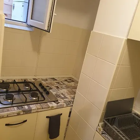 Casa Singur In Curte, Centru Vechi, 4 Persoane * Braşov
