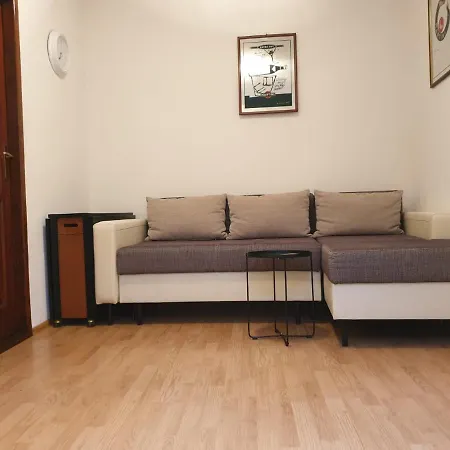 Casa Singur In Curte, Centru Vechi, 4 Persoane Feriehus Braşov